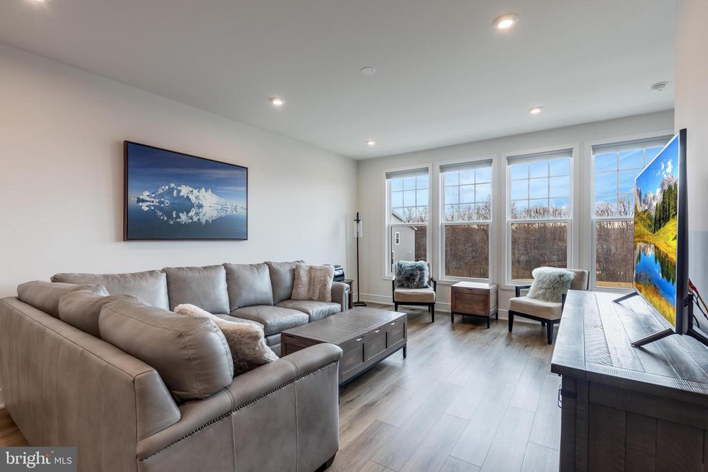 3588 STEPHENSONS HILL LN, MARSHALL, Virginia, 4 Bedrooms Bedrooms, ,3 BathroomsBathrooms,Residential,3588 STEPHENSONS HILL LN,VAFQ2020888 MLS # VAFQ2020888