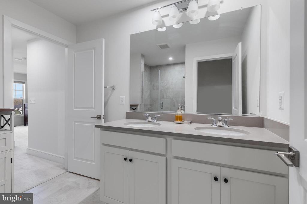 3588 STEPHENSONS HILL LN, MARSHALL, Virginia, 4 Bedrooms Bedrooms, ,3 BathroomsBathrooms,Residential,3588 STEPHENSONS HILL LN,VAFQ2020888 MLS # VAFQ2020888