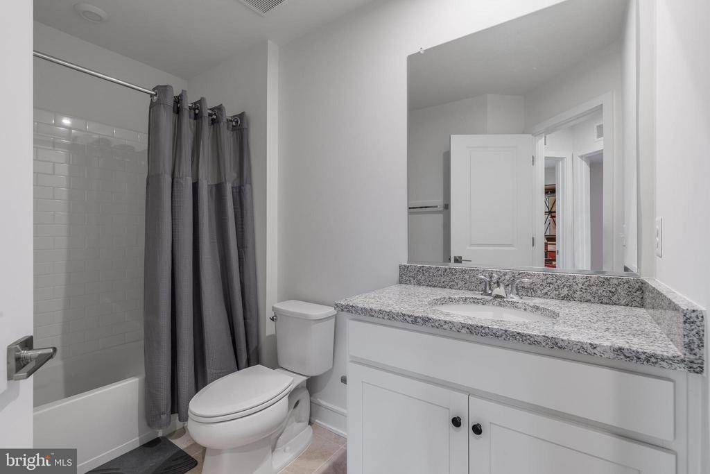 3588 STEPHENSONS HILL LN, MARSHALL, Virginia, 4 Bedrooms Bedrooms, ,3 BathroomsBathrooms,Residential,3588 STEPHENSONS HILL LN,VAFQ2020888 MLS # VAFQ2020888