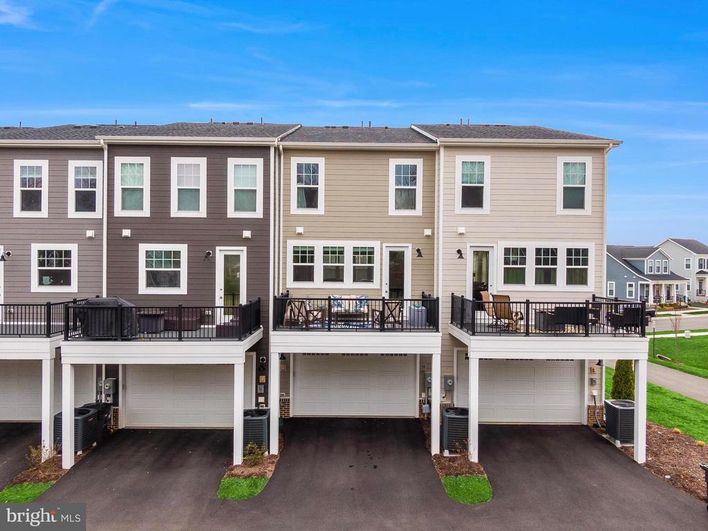 3588 STEPHENSONS HILL LN, MARSHALL, Virginia, 4 Bedrooms Bedrooms, ,3 BathroomsBathrooms,Residential,3588 STEPHENSONS HILL LN,VAFQ2020888 MLS # VAFQ2020888