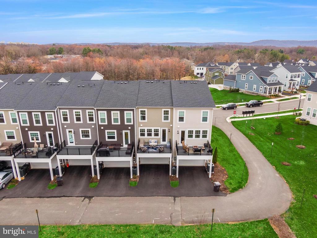 3588 STEPHENSONS HILL LN, MARSHALL, Virginia, 4 Bedrooms Bedrooms, ,3 BathroomsBathrooms,Residential,3588 STEPHENSONS HILL LN,VAFQ2020888 MLS # VAFQ2020888