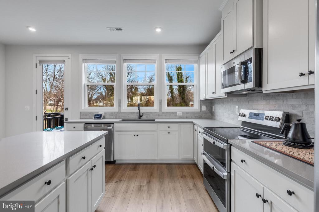 3588 STEPHENSONS HILL LN, MARSHALL, Virginia, 4 Bedrooms Bedrooms, ,3 BathroomsBathrooms,Residential,3588 STEPHENSONS HILL LN,VAFQ2020888 MLS # VAFQ2020888