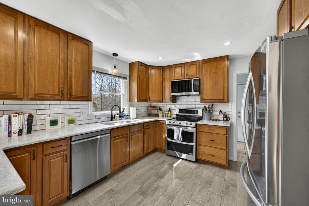 10507 CLIFF MILLS RD, MARSHALL, Virginia, 4 Bedrooms Bedrooms, ,2 BathroomsBathrooms,Residential,10507 CLIFF MILLS RD,VAFQ2020886 MLS # VAFQ2020886