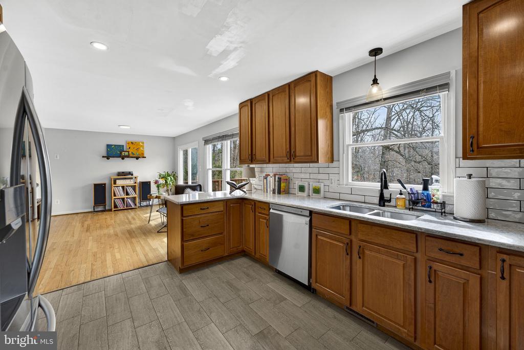 10507 CLIFF MILLS RD, MARSHALL, Virginia, 4 Bedrooms Bedrooms, ,2 BathroomsBathrooms,Residential,10507 CLIFF MILLS RD,VAFQ2020886 MLS # VAFQ2020886