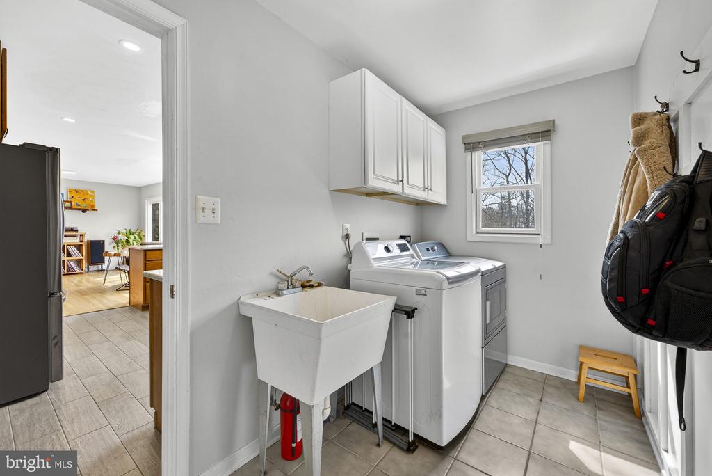 10507 CLIFF MILLS RD, MARSHALL, Virginia, 4 Bedrooms Bedrooms, ,2 BathroomsBathrooms,Residential,10507 CLIFF MILLS RD,VAFQ2020886 MLS # VAFQ2020886