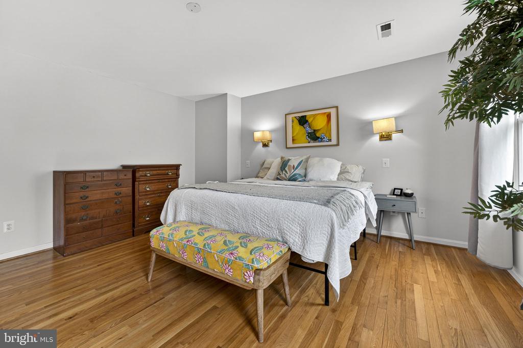 10507 CLIFF MILLS RD, MARSHALL, Virginia, 4 Bedrooms Bedrooms, ,2 BathroomsBathrooms,Residential,10507 CLIFF MILLS RD,VAFQ2020886 MLS # VAFQ2020886