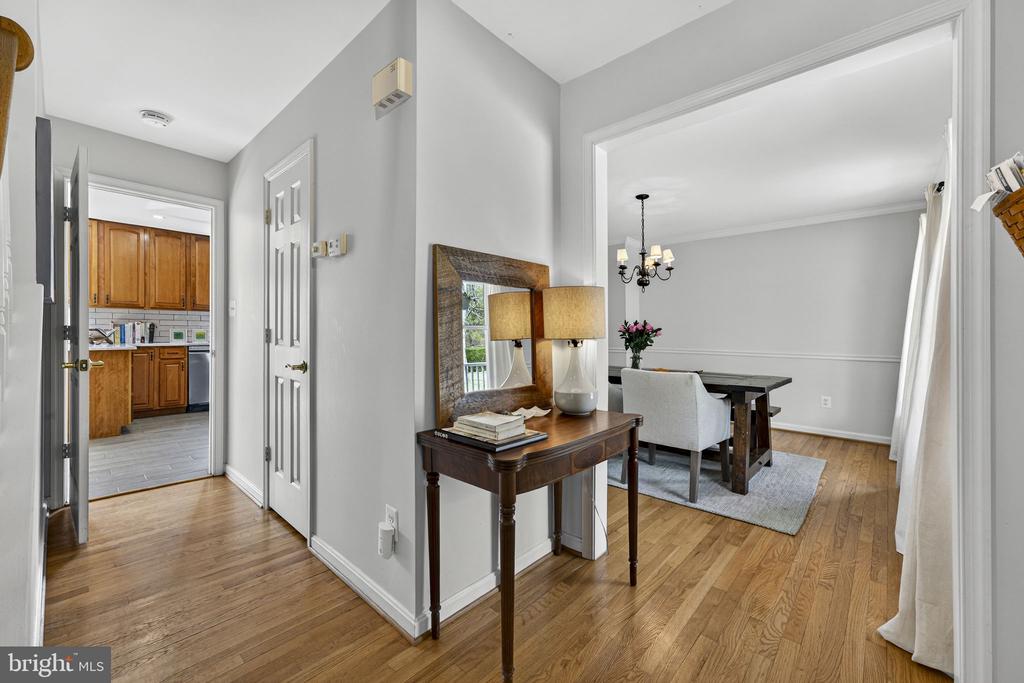 10507 CLIFF MILLS RD, MARSHALL, Virginia, 4 Bedrooms Bedrooms, ,2 BathroomsBathrooms,Residential,10507 CLIFF MILLS RD,VAFQ2020886 MLS # VAFQ2020886