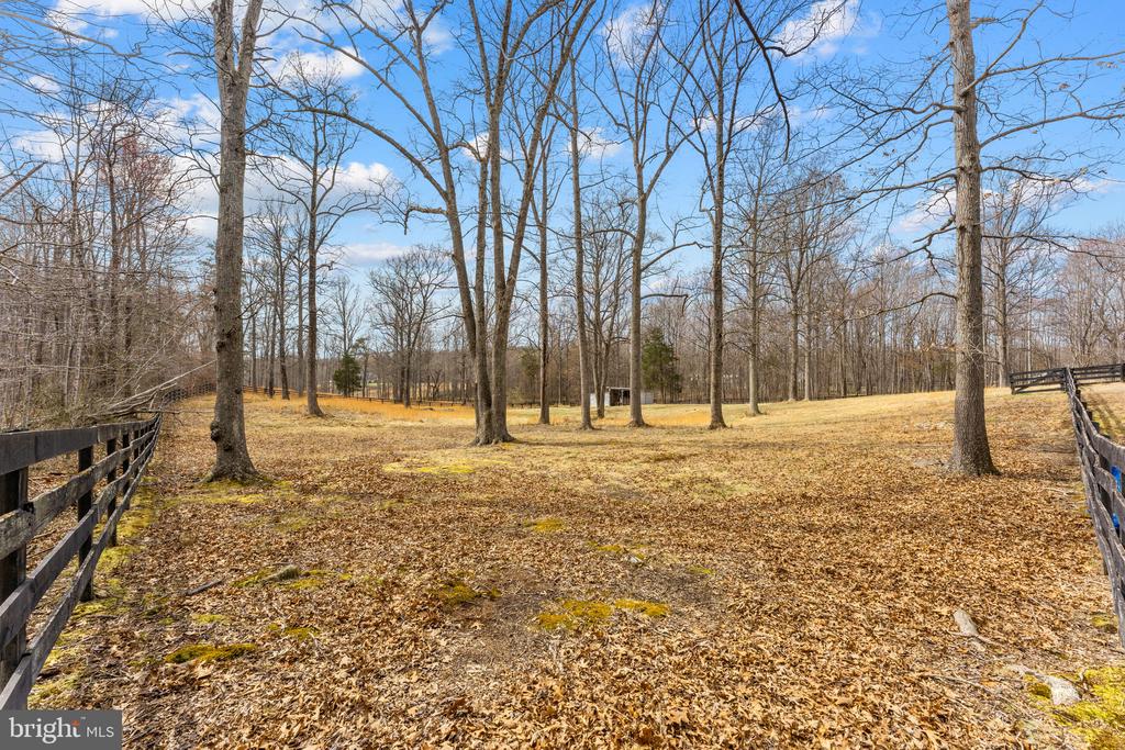 10507 CLIFF MILLS RD, MARSHALL, Virginia, 4 Bedrooms Bedrooms, ,2 BathroomsBathrooms,Residential,10507 CLIFF MILLS RD,VAFQ2020886 MLS # VAFQ2020886