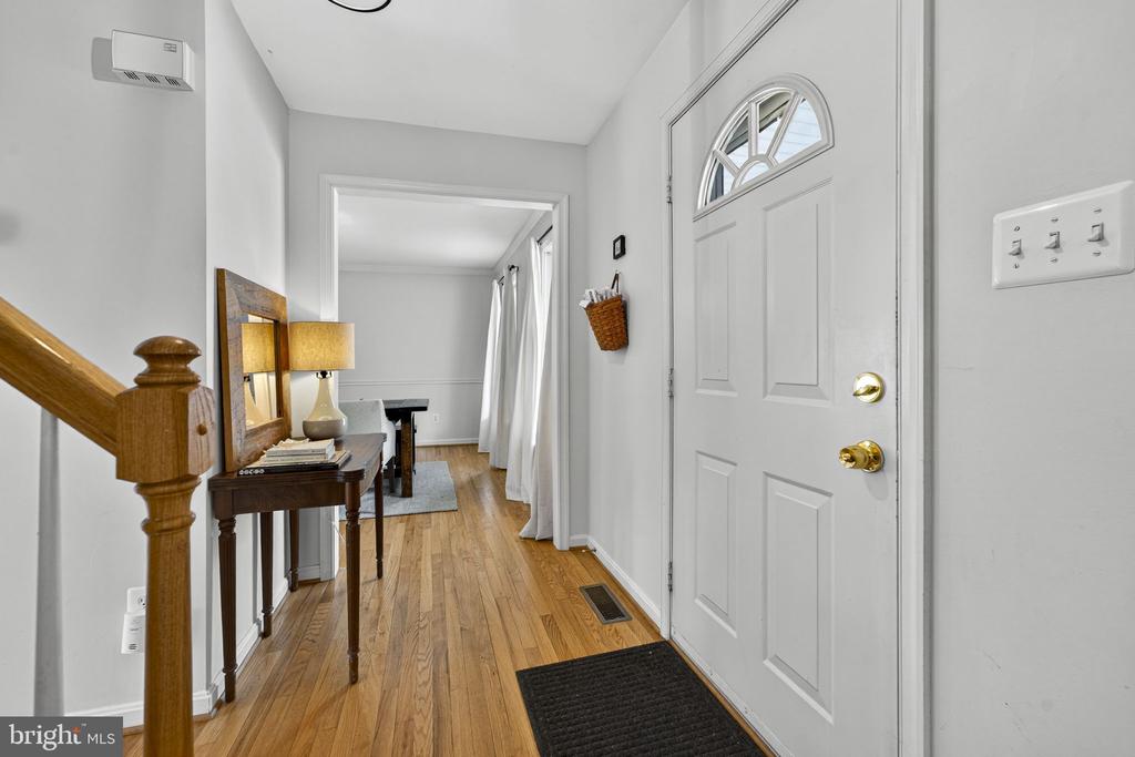 10507 CLIFF MILLS RD, MARSHALL, Virginia, 4 Bedrooms Bedrooms, ,2 BathroomsBathrooms,Residential,10507 CLIFF MILLS RD,VAFQ2020886 MLS # VAFQ2020886