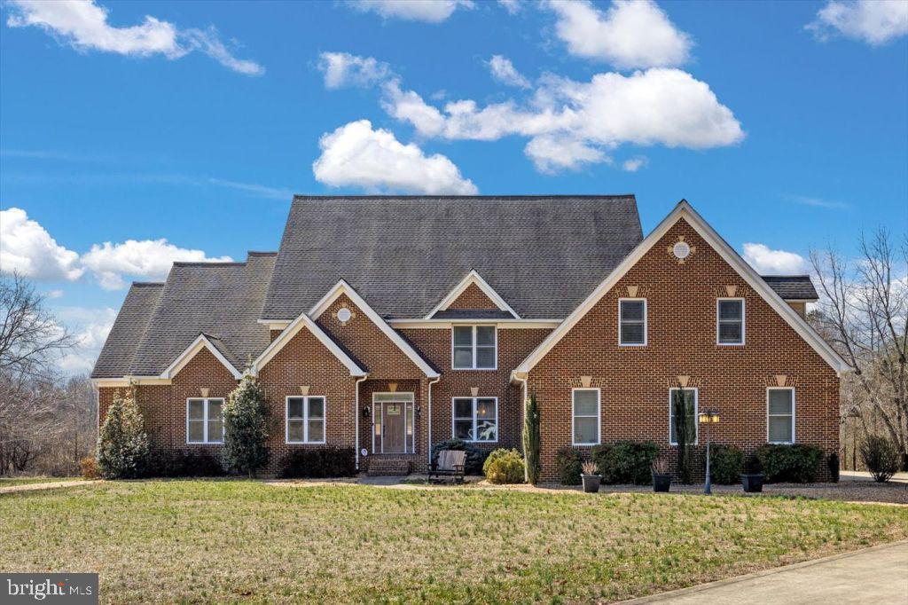 7610 DOWNSTREAM CT, FREDERICKSBURG, Virginia 22408, 4 Bedrooms Bedrooms, ,4 BathroomsBathrooms,Residential,7610 DOWNSTREAM CT,VASP2040074 MLS # VASP2040074