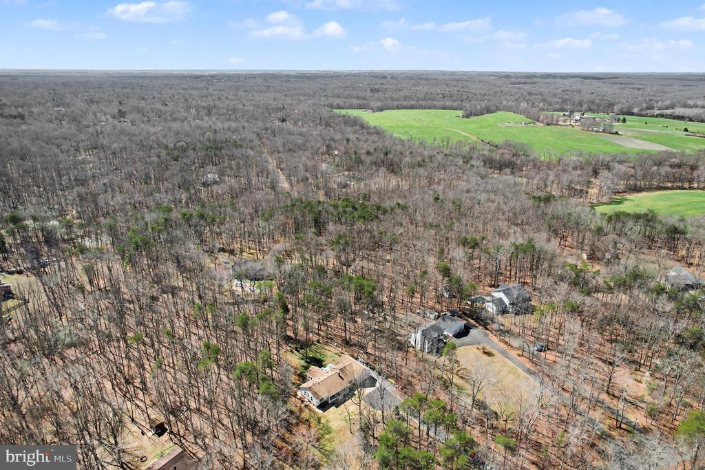 10806 MOUNTAIN LAUREL CT, SPOTSYLVANIA, Virginia 22553, 4 Bedrooms Bedrooms, ,2 BathroomsBathrooms,Residential,10806 MOUNTAIN LAUREL CT,VASP2039974 MLS # VASP2039974