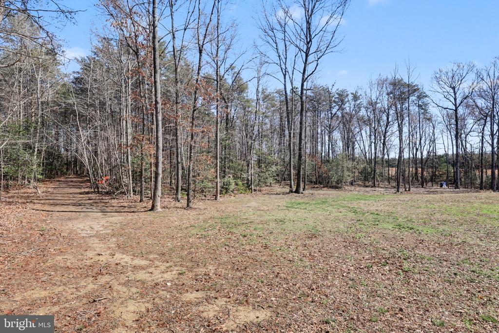 7701 RIPARIAN CT, FREDERICKSBURG, Virginia 22408, 4 Bedrooms Bedrooms, ,3 BathroomsBathrooms,Residential,7701 RIPARIAN CT,VASP2040174 MLS # VASP2040174