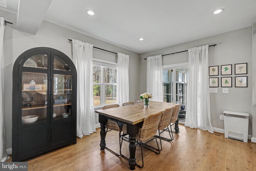 7701 RIPARIAN CT, FREDERICKSBURG, Virginia 22408, 4 Bedrooms Bedrooms, ,3 BathroomsBathrooms,Residential,7701 RIPARIAN CT,VASP2040174 MLS # VASP2040174