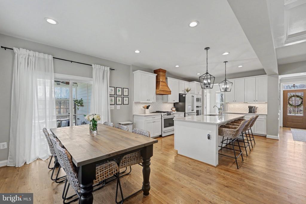 7701 RIPARIAN CT, FREDERICKSBURG, Virginia 22408, 4 Bedrooms Bedrooms, ,3 BathroomsBathrooms,Residential,7701 RIPARIAN CT,VASP2040174 MLS # VASP2040174