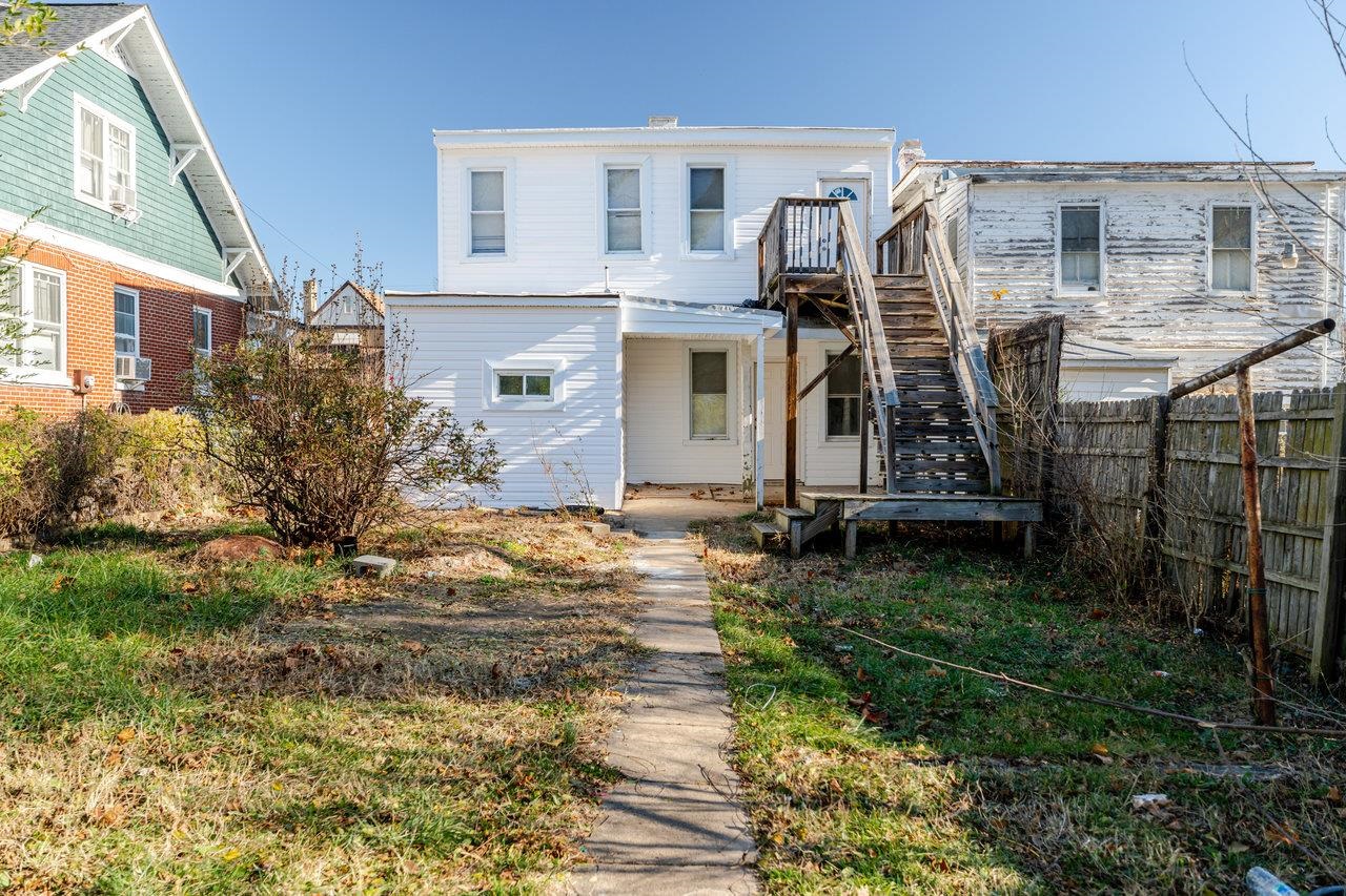 427 FOURTH ST, SHENANDOAH, Virginia 22849, 4 Bedrooms Bedrooms, ,2 BathroomsBathrooms,Residential,427 FOURTH ST,671295 MLS # 671295