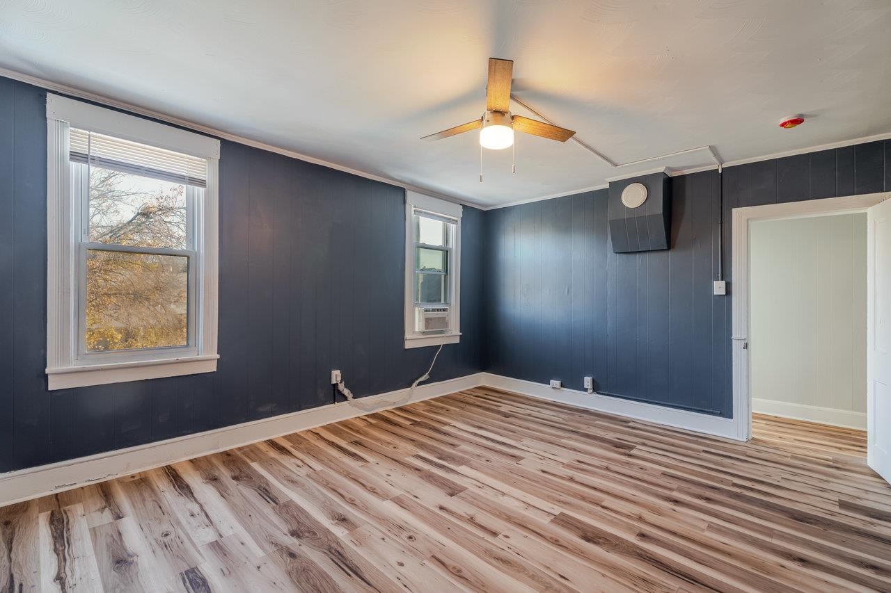 427 FOURTH ST, SHENANDOAH, Virginia 22849, 4 Bedrooms Bedrooms, ,2 BathroomsBathrooms,Residential,427 FOURTH ST,671295 MLS # 671295