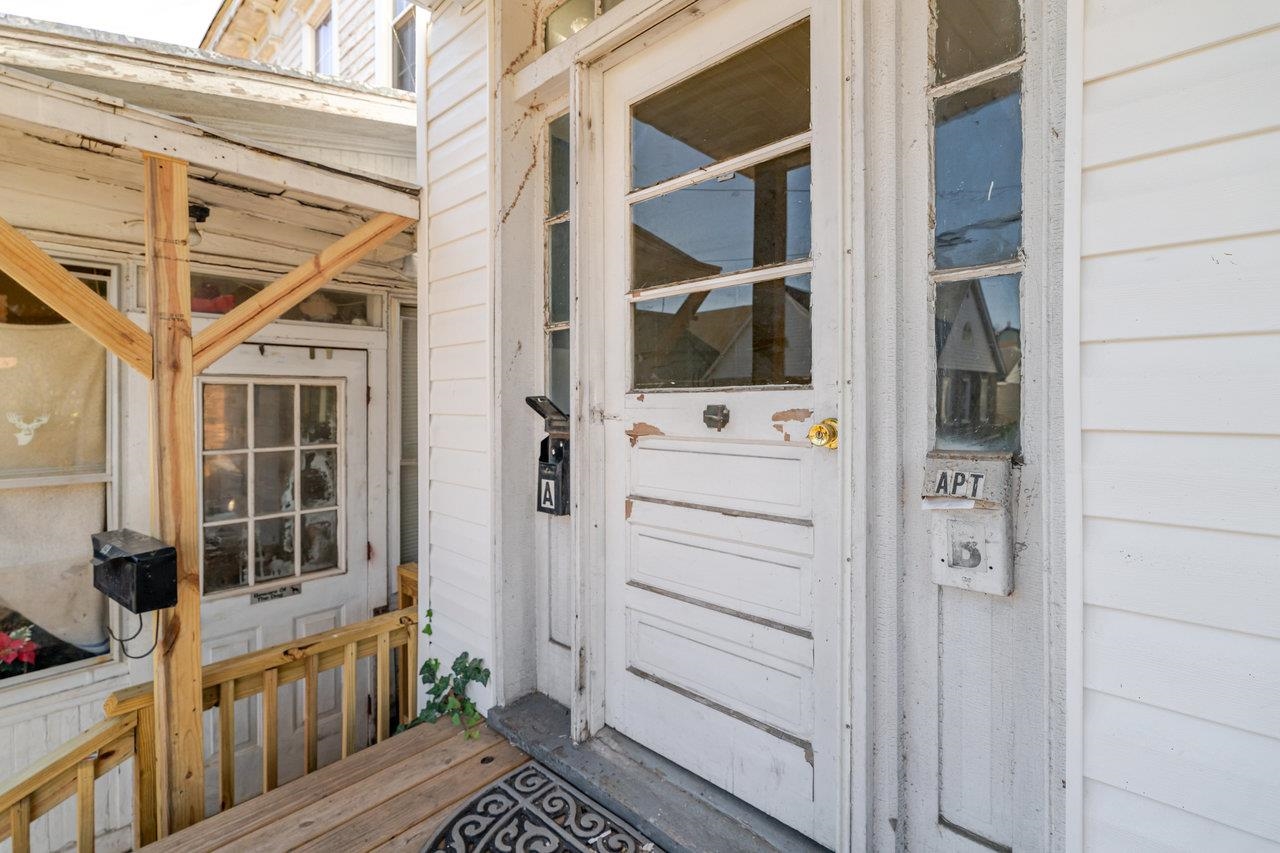 427 FOURTH ST, SHENANDOAH, Virginia 22849, 4 Bedrooms Bedrooms, ,2 BathroomsBathrooms,Residential,427 FOURTH ST,671295 MLS # 671295