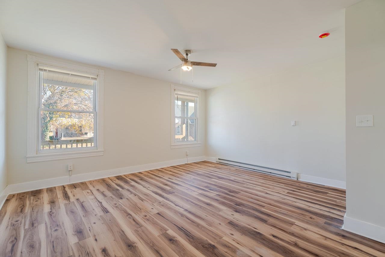 427 FOURTH ST, SHENANDOAH, Virginia 22849, 4 Bedrooms Bedrooms, ,2 BathroomsBathrooms,Residential,427 FOURTH ST,671295 MLS # 671295