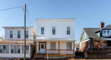 427 FOURTH ST, SHENANDOAH, Virginia 22849, 4 Bedrooms Bedrooms, ,2 BathroomsBathrooms,Residential,427 FOURTH ST,671295 MLS # 671295