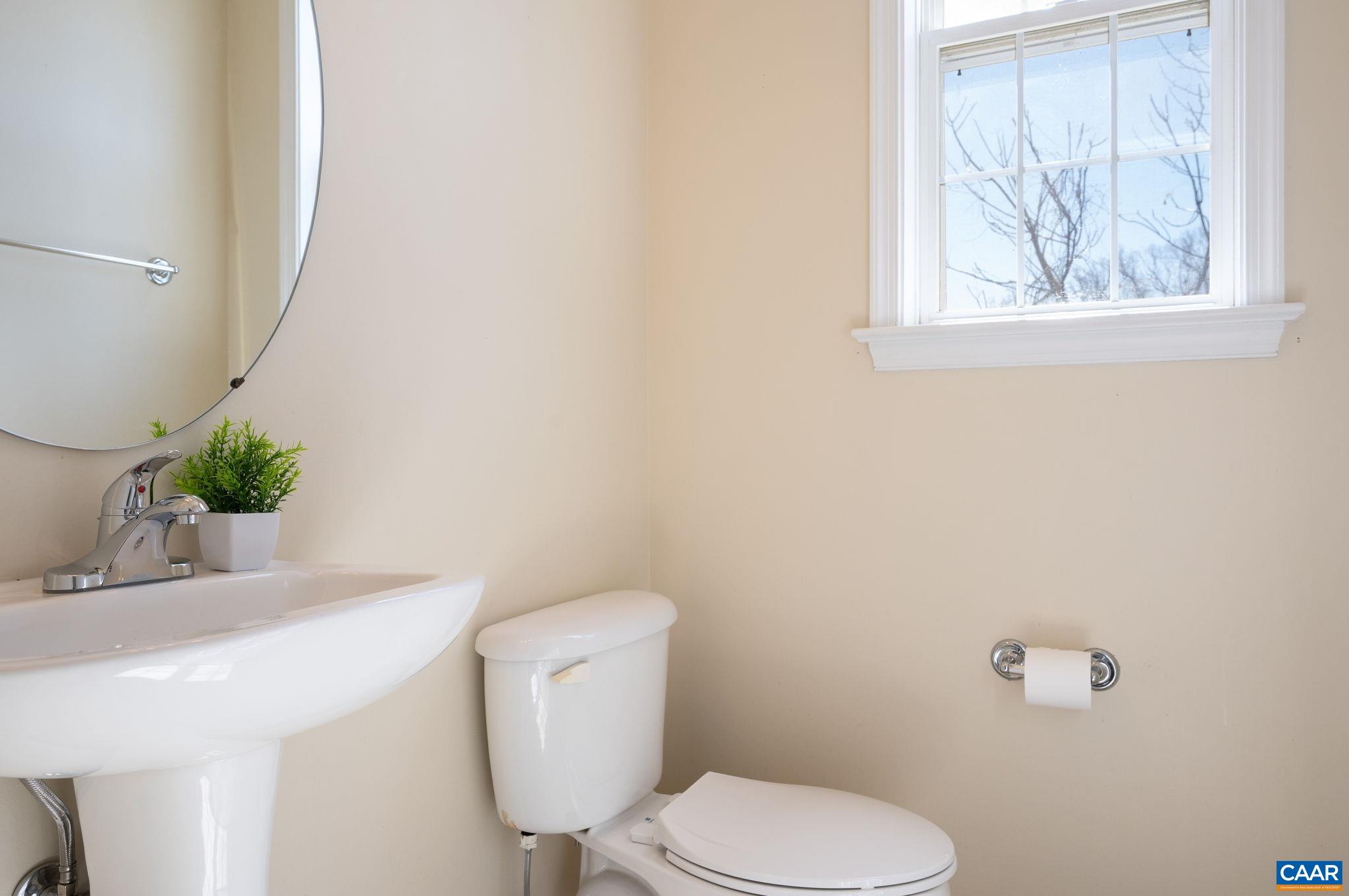 1041 CARRINGTON PL, CHARLOTTESVILLE, Virginia 22901, 3 Bedrooms Bedrooms, ,3 BathroomsBathrooms,Residential,1041 CARRINGTON PL,674191 MLS # 674191