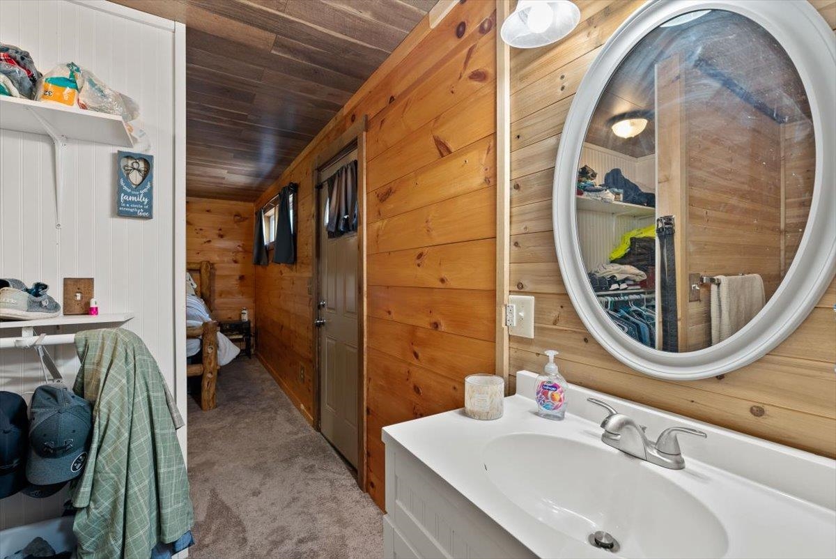 8 SAWMILL RUN LN, WAYNESBORO, Virginia 22980, 2 Bedrooms Bedrooms, ,2 BathroomsBathrooms,Residential,8 SAWMILL RUN LN,8 SAWMILL RUN LN,674291 MLS # 674291