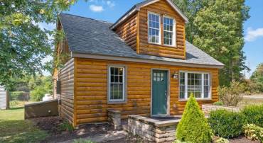 8 SAWMILL RUN LN, WAYNESBORO, Virginia 22980, 2 Bedrooms Bedrooms, ,2 BathroomsBathrooms,Residential,8 SAWMILL RUN LN,8 SAWMILL RUN LN,674291 MLS # 674291