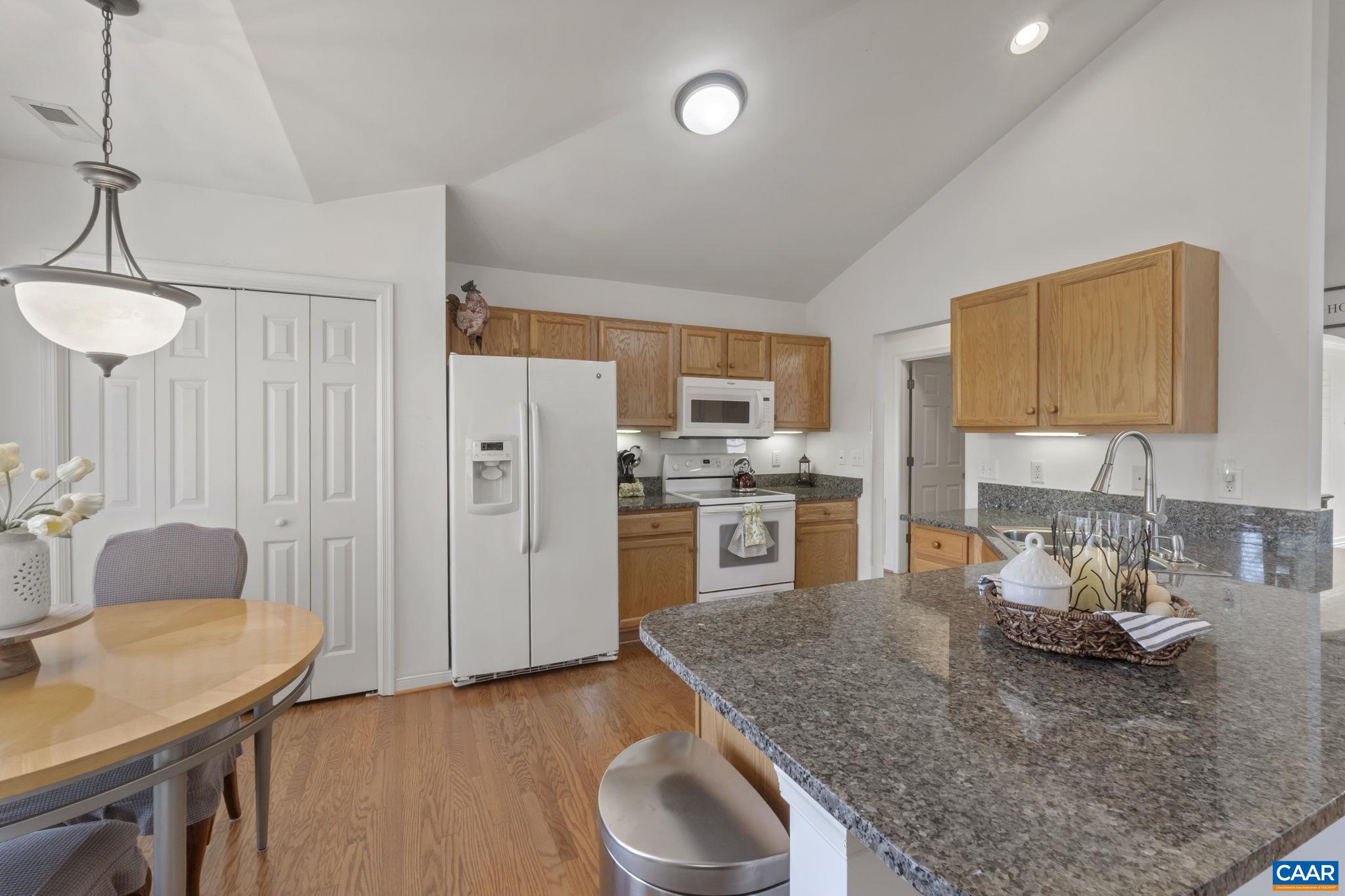 530 PEBBLE HILL CT, CHARLOTTESVILLE, Virginia 22903, 3 Bedrooms Bedrooms, ,2 BathroomsBathrooms,Residential,530 PEBBLE HILL CT,674380 MLS # 674380 530 PEBBLE HILL CT, CHARLOTTESVILLE, Virginia 22903, 3 Bedrooms Bedrooms, ,2 BathroomsBathrooms,Residential,530 PEBBLE HILL CT,674380 MLS # 674380