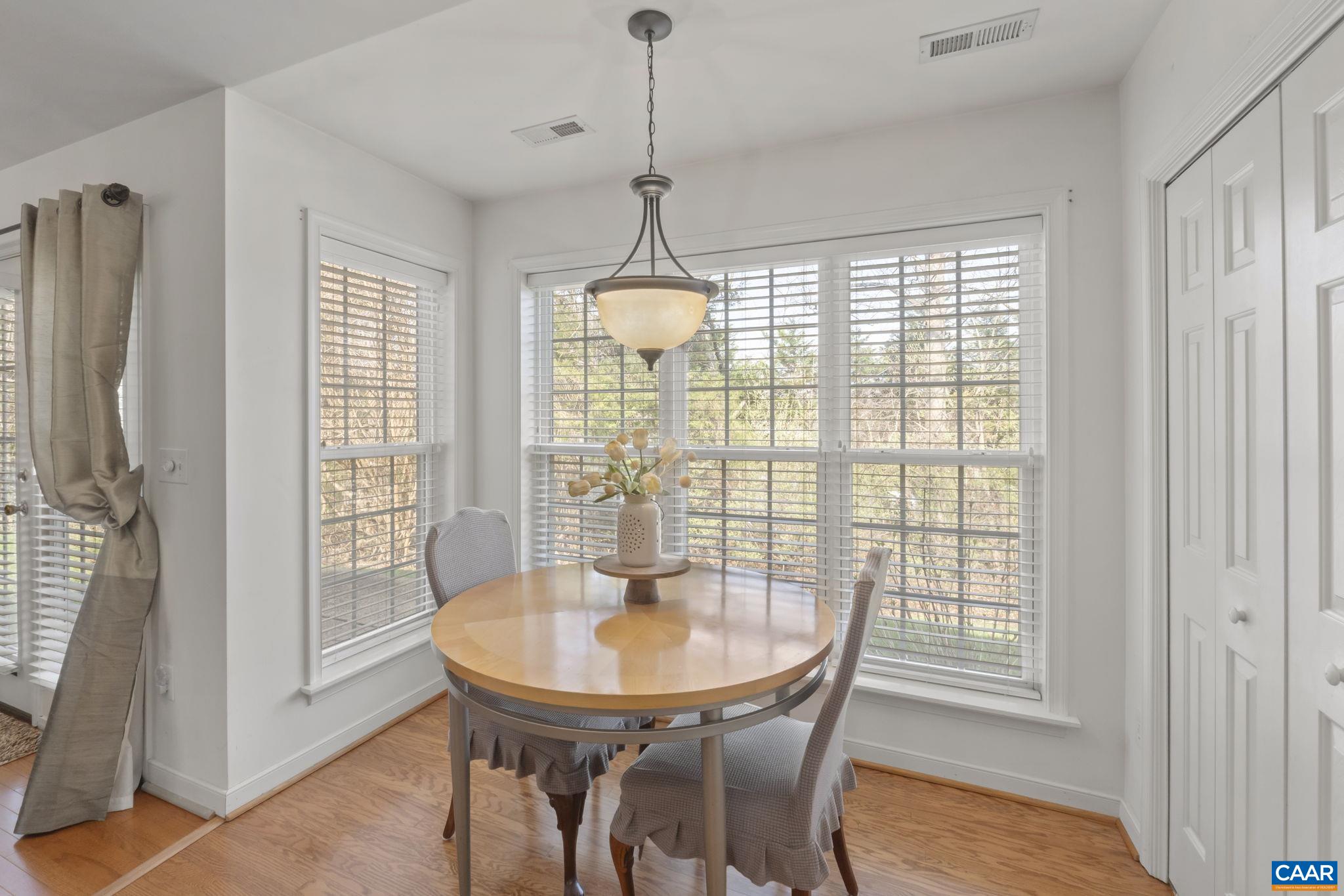 530 PEBBLE HILL CT, CHARLOTTESVILLE, Virginia 22903, 3 Bedrooms Bedrooms, ,2 BathroomsBathrooms,Residential,530 PEBBLE HILL CT,674380 MLS # 674380 530 PEBBLE HILL CT, CHARLOTTESVILLE, Virginia 22903, 3 Bedrooms Bedrooms, ,2 BathroomsBathrooms,Residential,530 PEBBLE HILL CT,674380 MLS # 674380