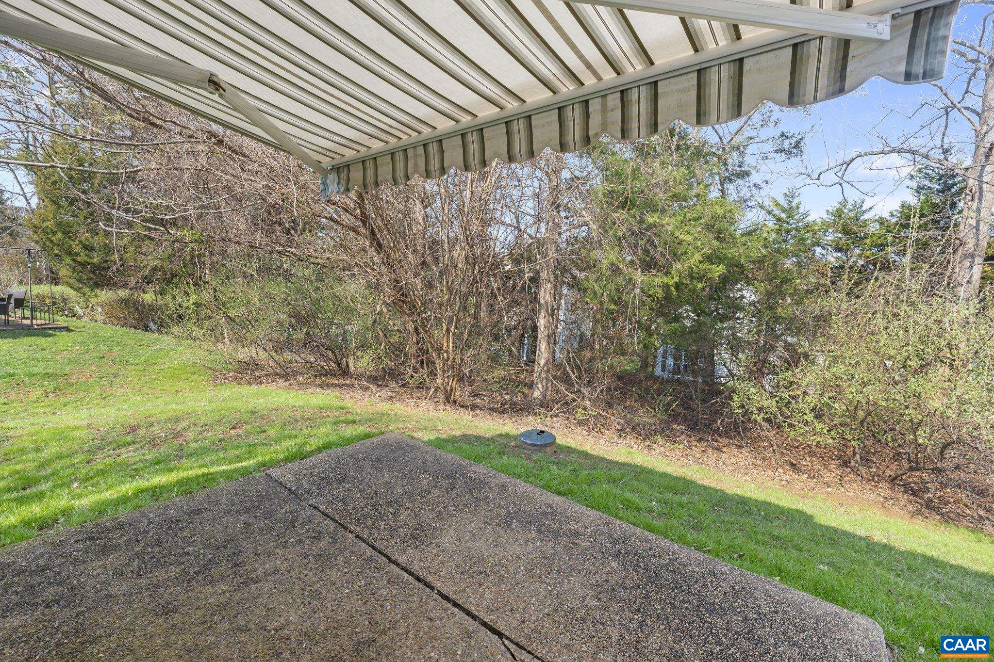 530 PEBBLE HILL CT, CHARLOTTESVILLE, Virginia 22903, 3 Bedrooms Bedrooms, ,2 BathroomsBathrooms,Residential,530 PEBBLE HILL CT,674380 MLS # 674380 530 PEBBLE HILL CT, CHARLOTTESVILLE, Virginia 22903, 3 Bedrooms Bedrooms, ,2 BathroomsBathrooms,Residential,530 PEBBLE HILL CT,674380 MLS # 674380