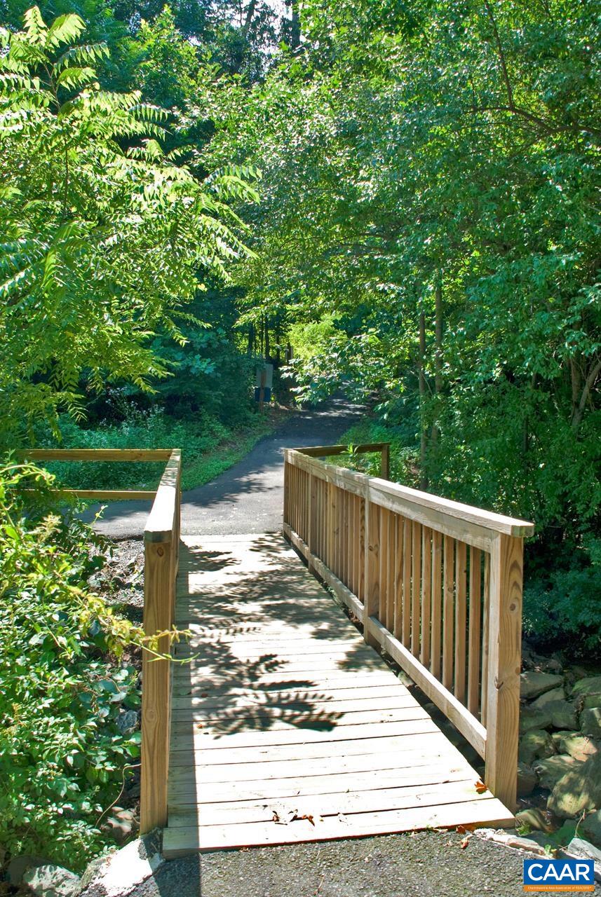 530 PEBBLE HILL CT, CHARLOTTESVILLE, Virginia 22903, 3 Bedrooms Bedrooms, ,2 BathroomsBathrooms,Residential,530 PEBBLE HILL CT,674380 MLS # 674380 530 PEBBLE HILL CT, CHARLOTTESVILLE, Virginia 22903, 3 Bedrooms Bedrooms, ,2 BathroomsBathrooms,Residential,530 PEBBLE HILL CT,674380 MLS # 674380