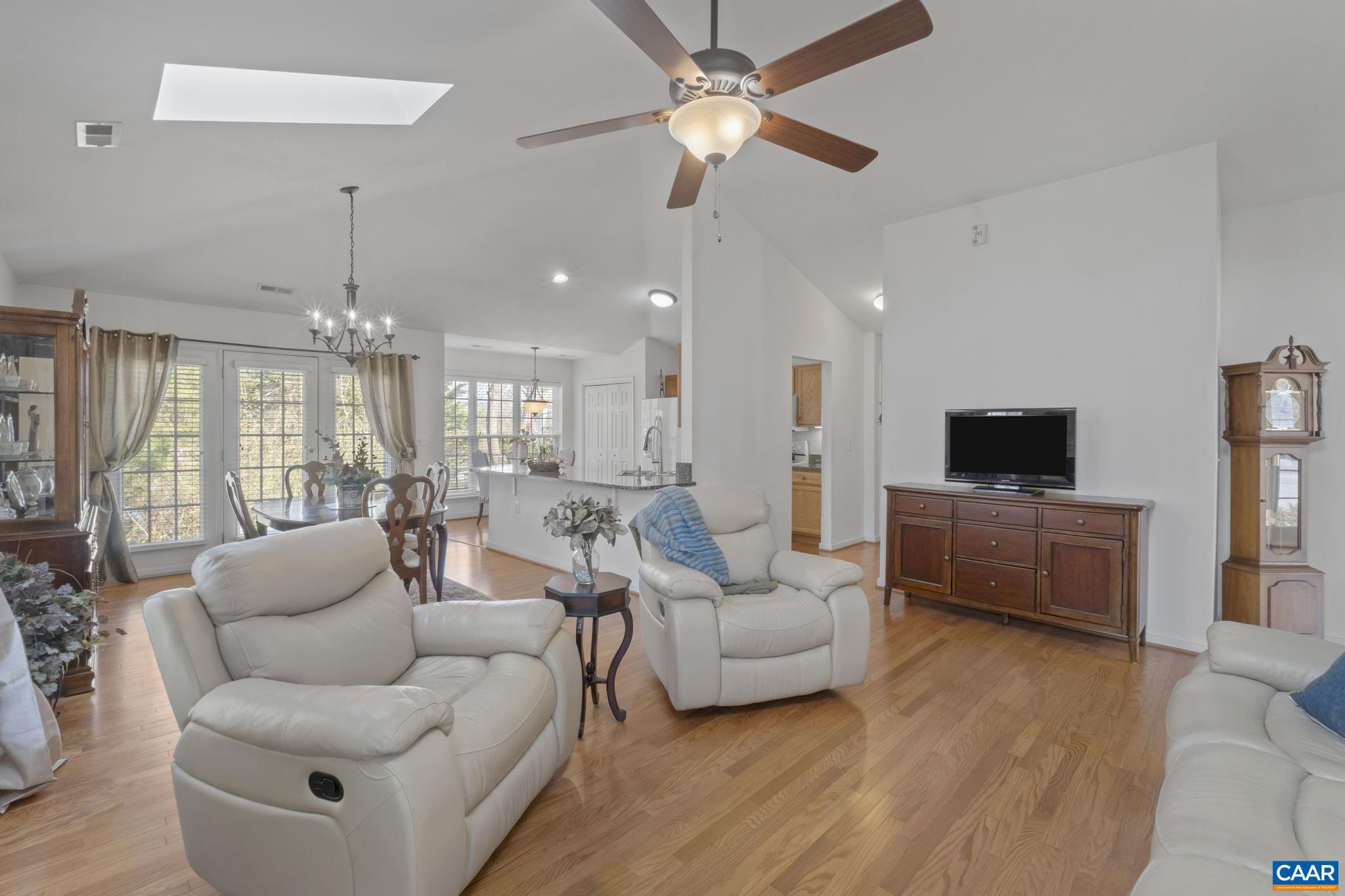 530 PEBBLE HILL CT, CHARLOTTESVILLE, Virginia 22903, 3 Bedrooms Bedrooms, ,2 BathroomsBathrooms,Residential,530 PEBBLE HILL CT,674380 MLS # 674380 530 PEBBLE HILL CT, CHARLOTTESVILLE, Virginia 22903, 3 Bedrooms Bedrooms, ,2 BathroomsBathrooms,Residential,530 PEBBLE HILL CT,674380 MLS # 674380