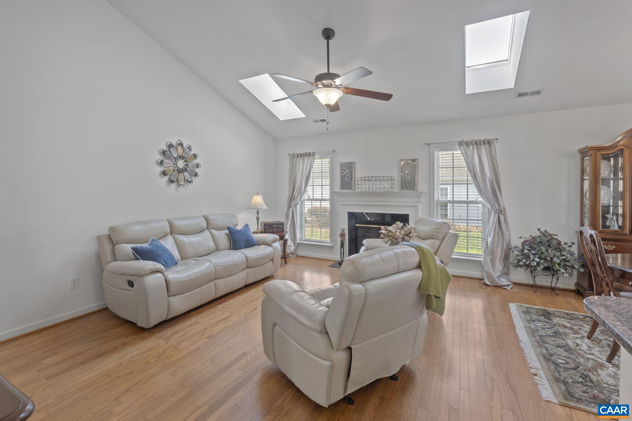 530 PEBBLE HILL CT, CHARLOTTESVILLE, Virginia 22903, 3 Bedrooms Bedrooms, ,2 BathroomsBathrooms,Residential,530 PEBBLE HILL CT,674380 MLS # 674380 530 PEBBLE HILL CT, CHARLOTTESVILLE, Virginia 22903, 3 Bedrooms Bedrooms, ,2 BathroomsBathrooms,Residential,530 PEBBLE HILL CT,674380 MLS # 674380