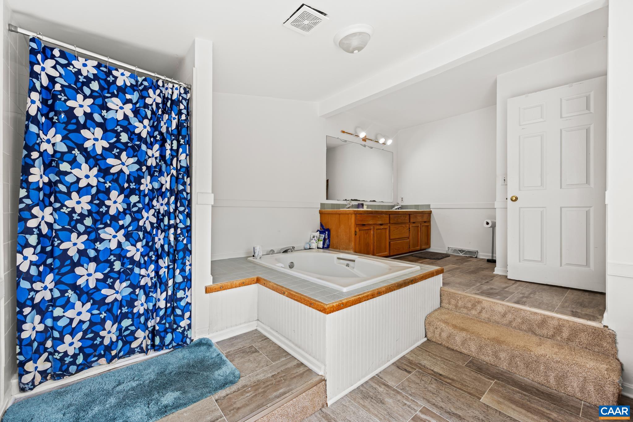 1880 NORTH PANTOPS DR, CHARLOTTESVILLE, Virginia 22911, 4 Bedrooms Bedrooms, ,3 BathroomsBathrooms,Residential,1880 NORTH PANTOPS DR,674415 MLS # 674415