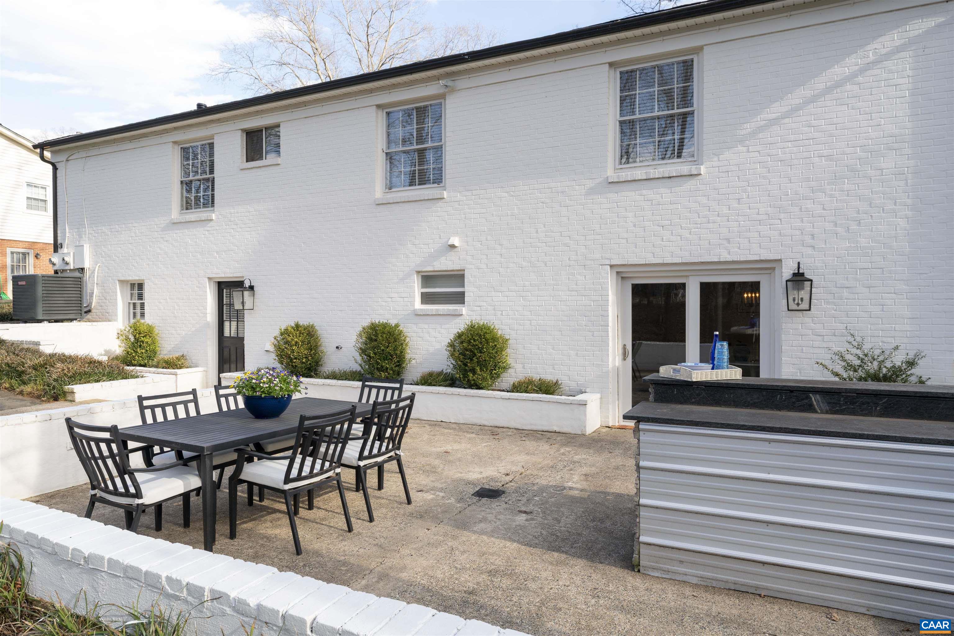 1617 TRAILRIDGE RD, CHARLOTTESVILLE, Virginia 22903, 4 Bedrooms Bedrooms, ,3 BathroomsBathrooms,Residential,Luxuriously upgraded w/ apartment opportunity,1617 TRAILRIDGE RD,674444 MLS # 674444