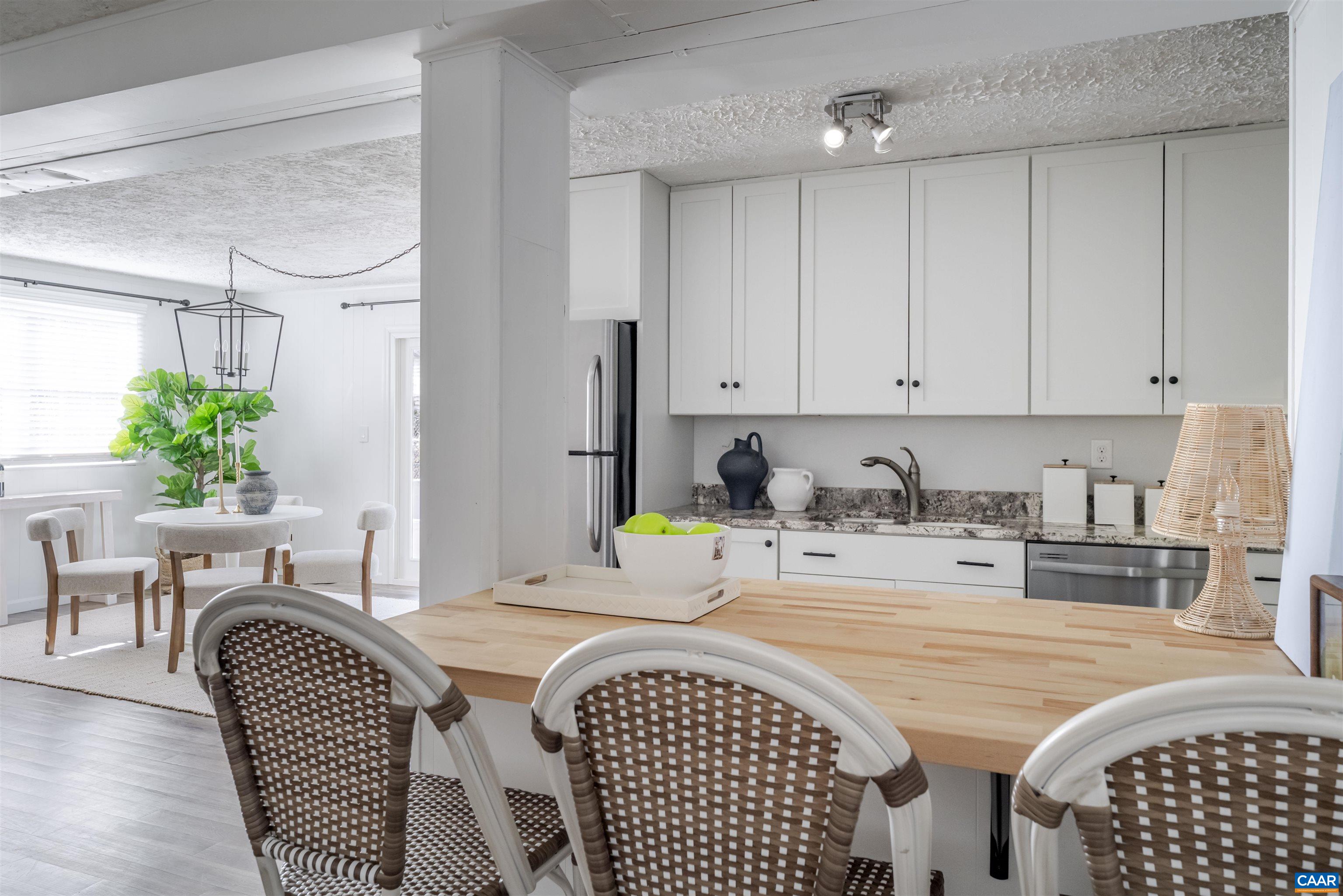 1617 TRAILRIDGE RD, CHARLOTTESVILLE, Virginia 22903, 4 Bedrooms Bedrooms, ,3 BathroomsBathrooms,Residential,Luxuriously upgraded w/ apartment opportunity,1617 TRAILRIDGE RD,674444 MLS # 674444