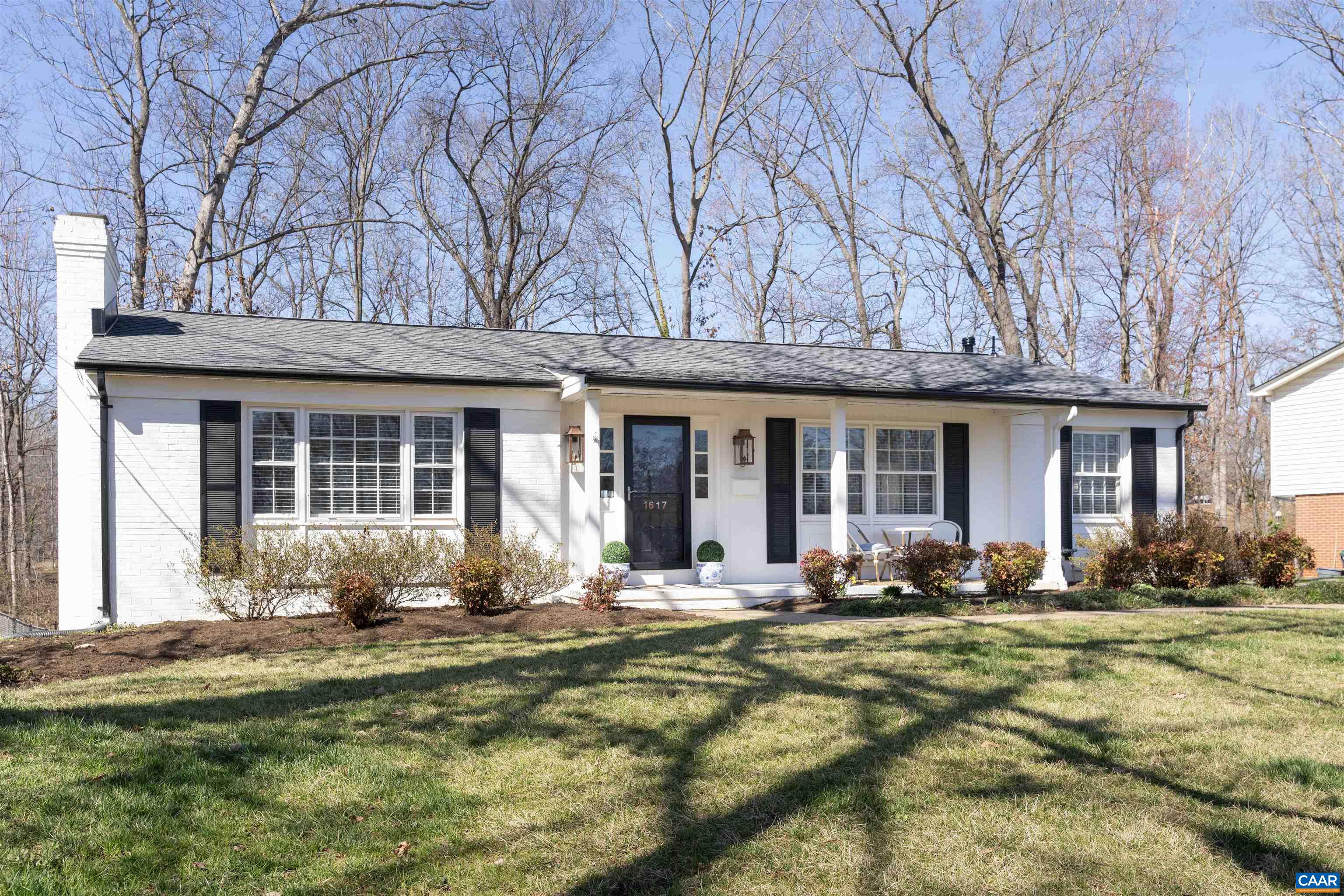 1617 TRAILRIDGE RD, CHARLOTTESVILLE, Virginia 22903, 4 Bedrooms Bedrooms, ,3 BathroomsBathrooms,Residential,Luxuriously upgraded w/ apartment opportunity,1617 TRAILRIDGE RD,674444 MLS # 674444