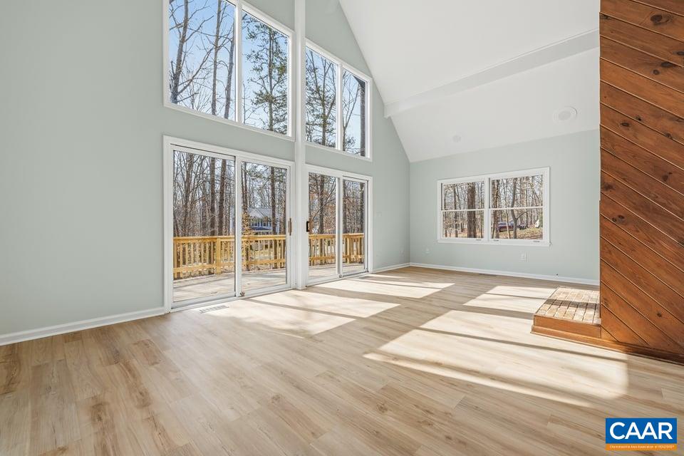 835 JEFFERSON DR, PALMYRA, Virginia 22963, 2 Bedrooms Bedrooms, ,2 BathroomsBathrooms,Residential,835 JEFFERSON DR,674458 MLS # 674458