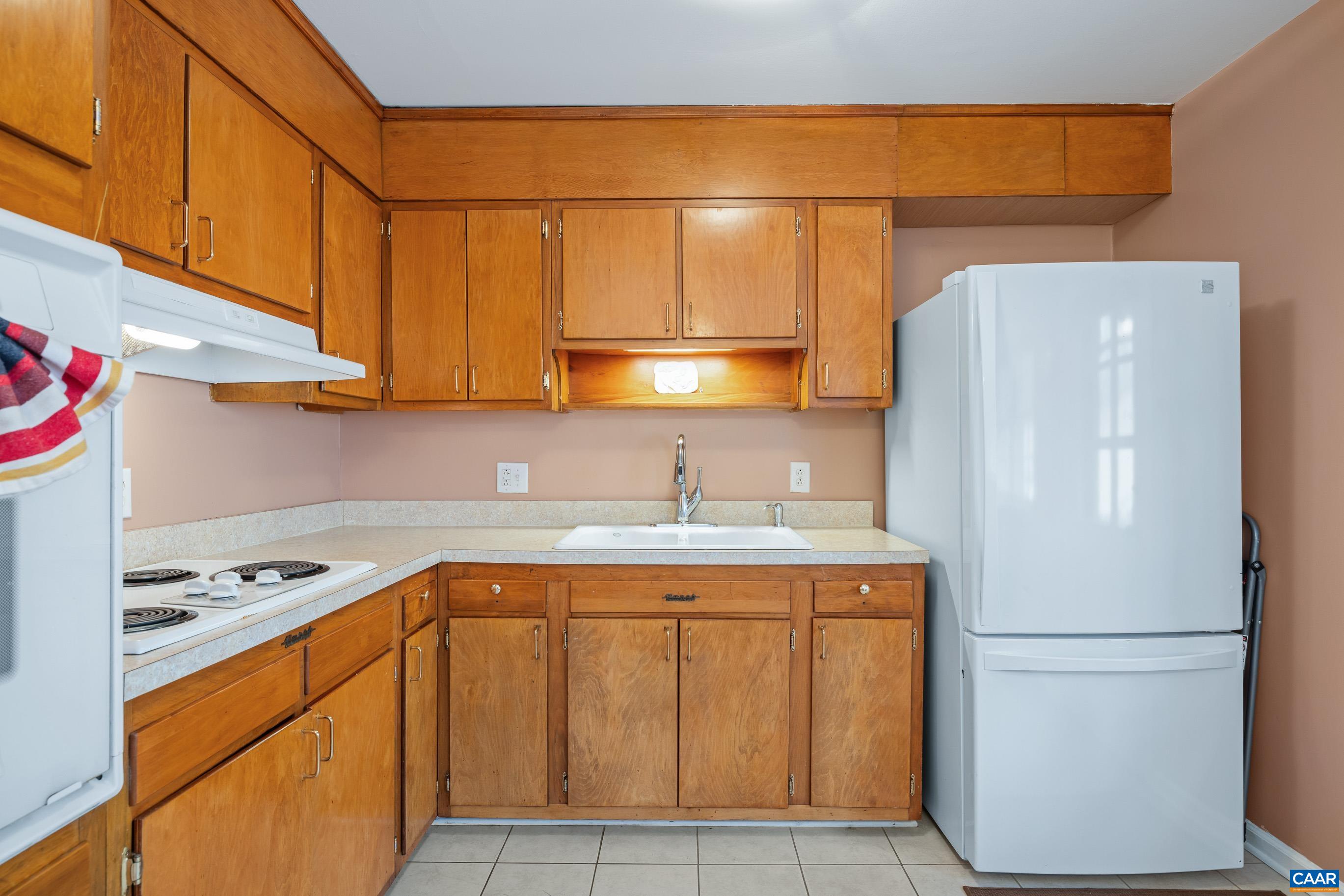 2417 COMMONWEALTH DR, CHARLOTTESVILLE, Virginia 22901, 3 Bedrooms Bedrooms, ,2 BathroomsBathrooms,Residential,2417 COMMONWEALTH DR,674474 MLS # 674474