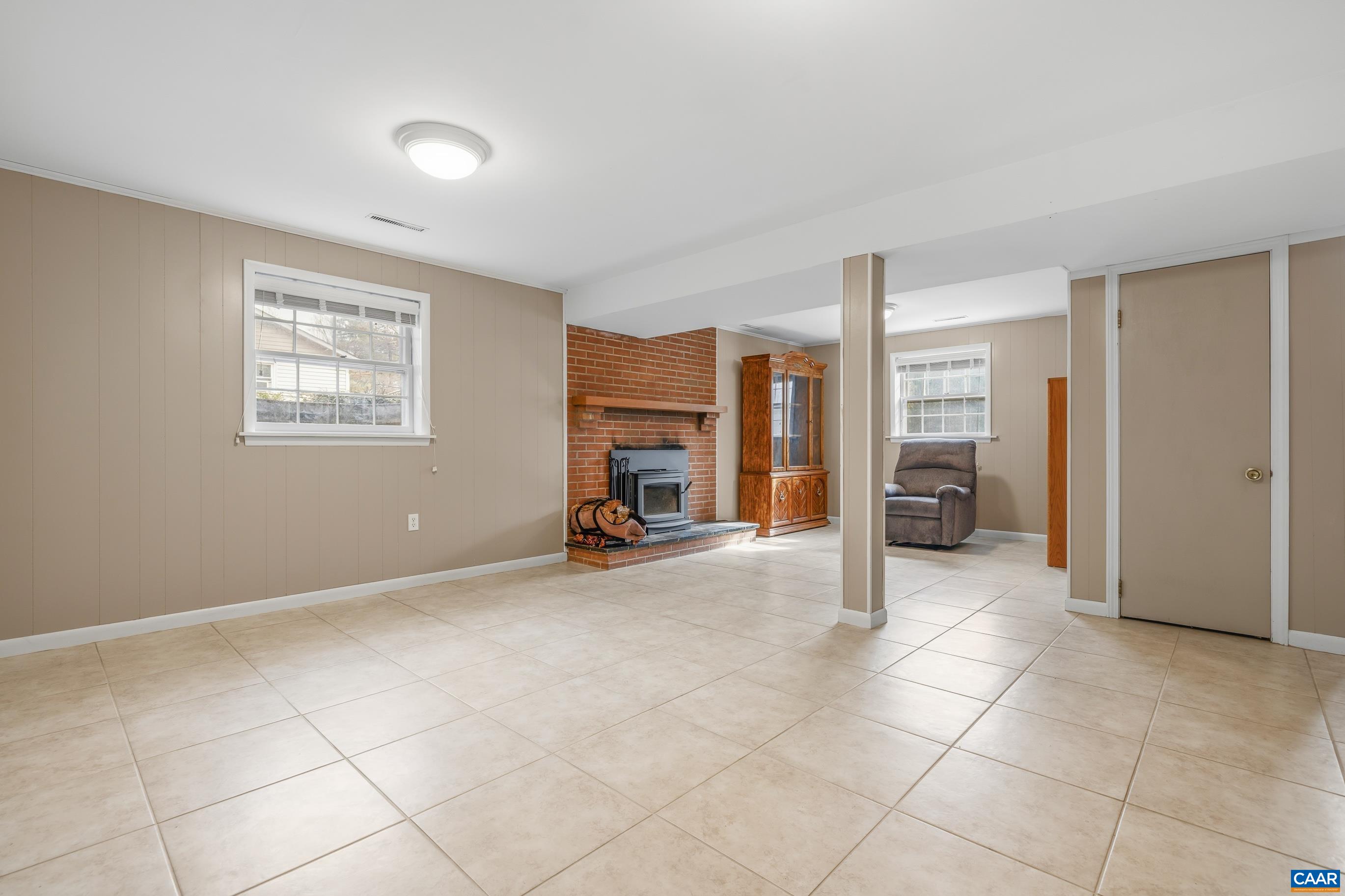 2417 COMMONWEALTH DR, CHARLOTTESVILLE, Virginia 22901, 3 Bedrooms Bedrooms, ,2 BathroomsBathrooms,Residential,2417 COMMONWEALTH DR,674474 MLS # 674474