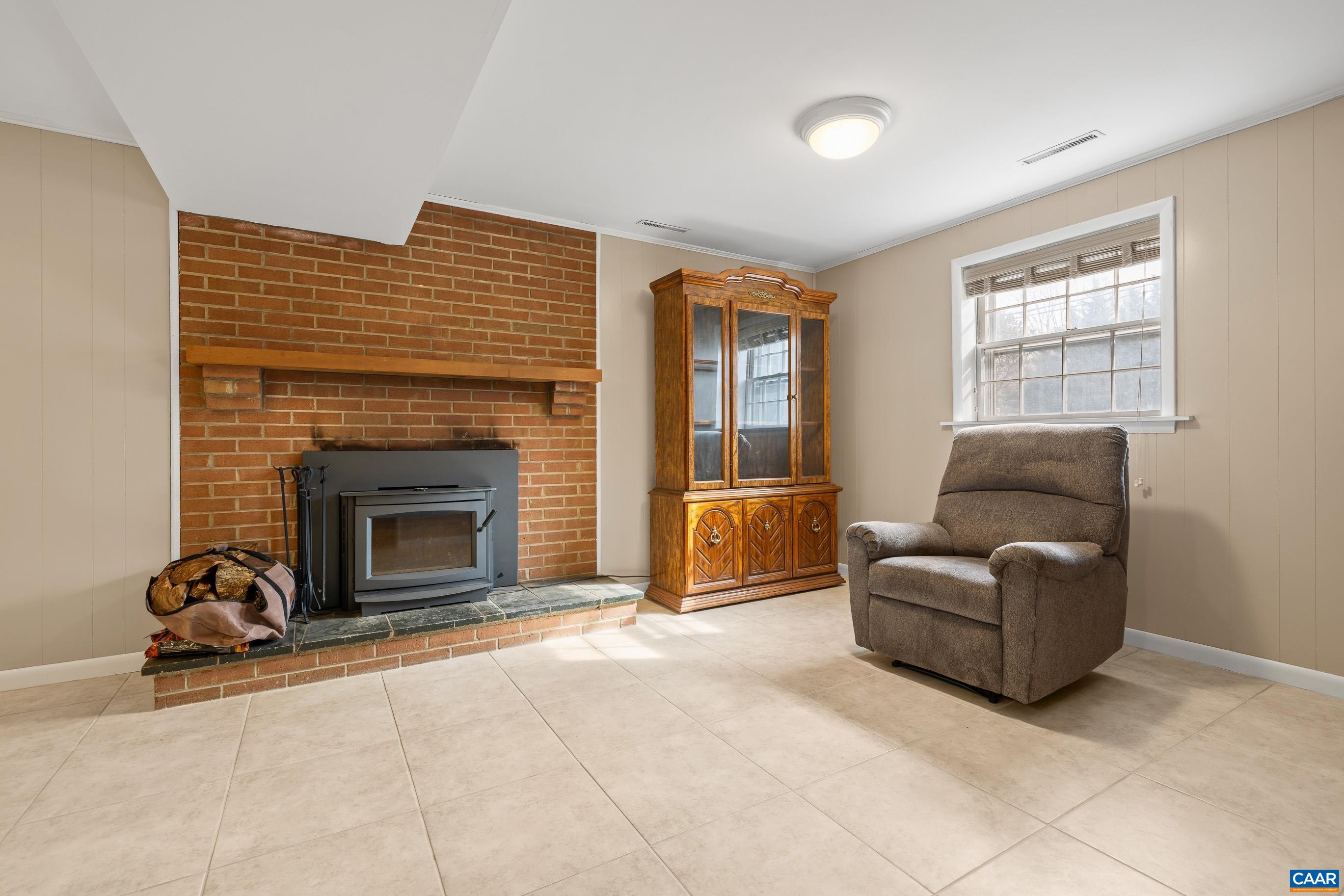 2417 COMMONWEALTH DR, CHARLOTTESVILLE, Virginia 22901, 3 Bedrooms Bedrooms, ,2 BathroomsBathrooms,Residential,2417 COMMONWEALTH DR,674474 MLS # 674474