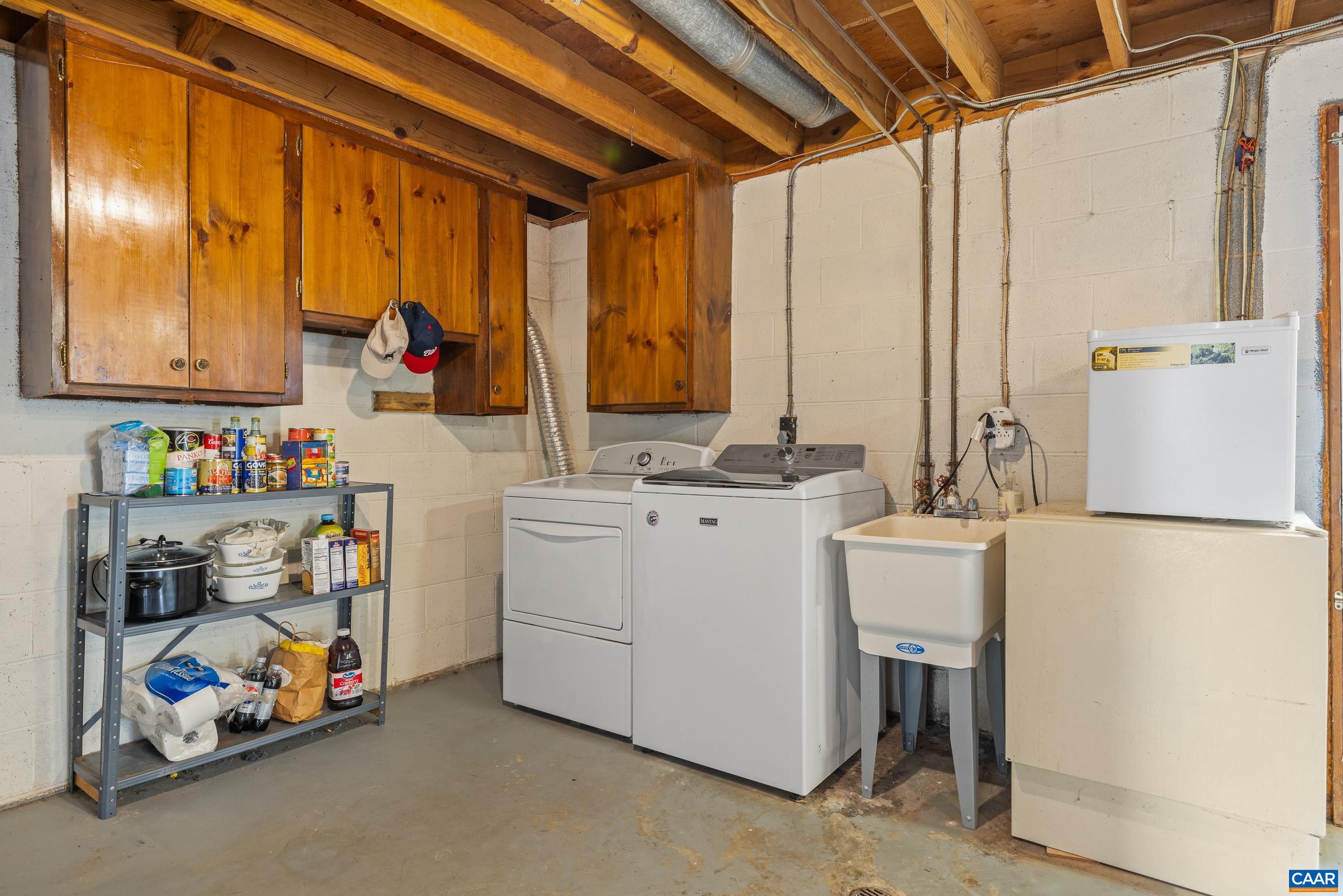 2417 COMMONWEALTH DR, CHARLOTTESVILLE, Virginia 22901, 3 Bedrooms Bedrooms, ,2 BathroomsBathrooms,Residential,2417 COMMONWEALTH DR,674474 MLS # 674474