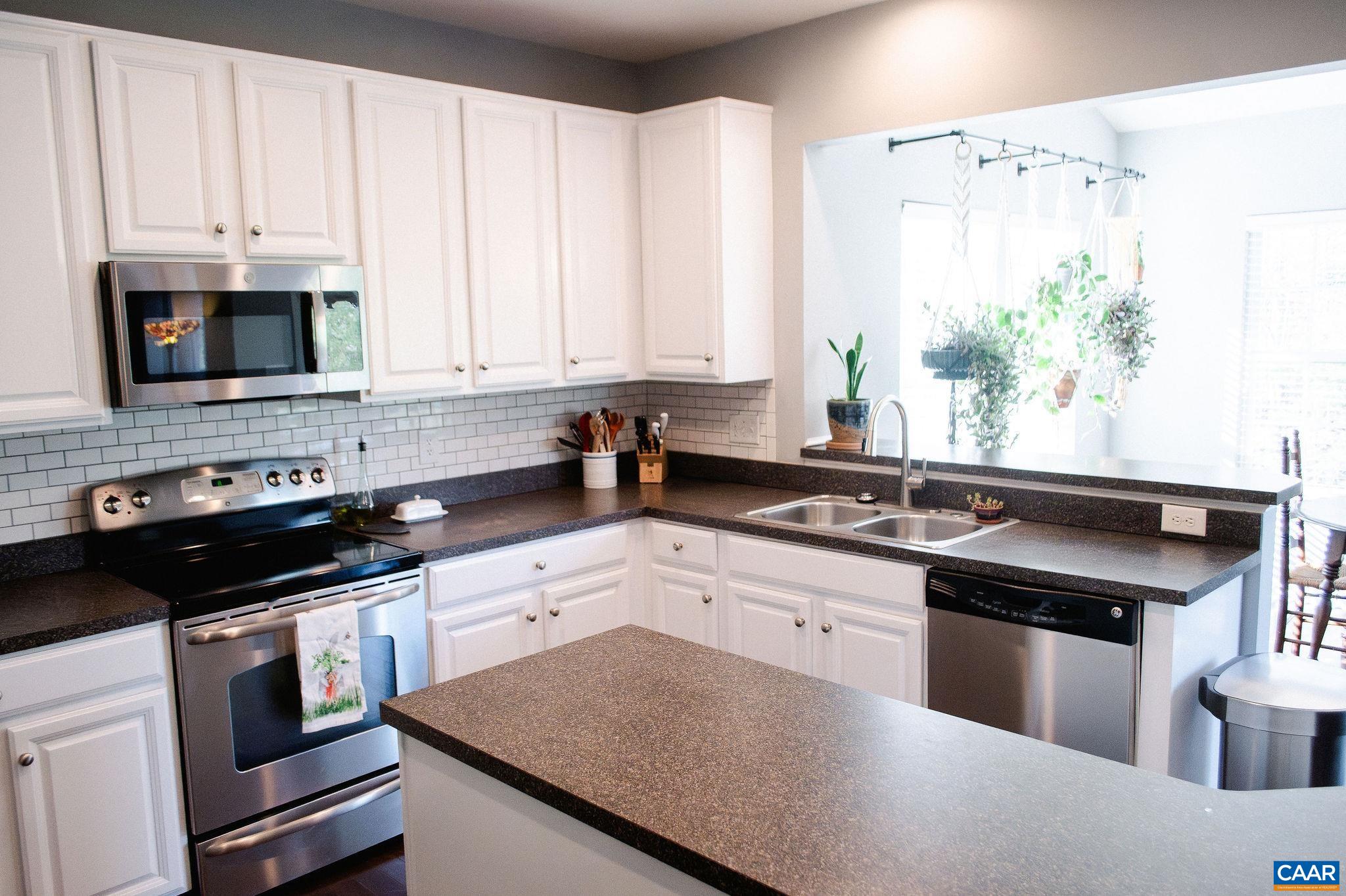 566 JUSTIN DR, PALMYRA, Virginia 22963, 4 Bedrooms Bedrooms, ,2 BathroomsBathrooms,Residential,566 JUSTIN DR,674525 MLS # 674525