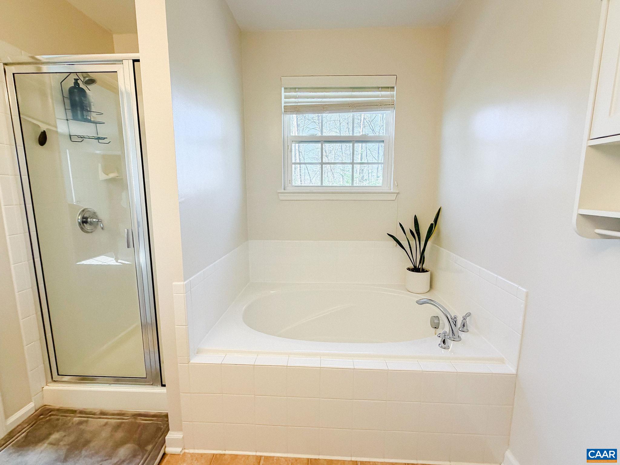 566 JUSTIN DR, PALMYRA, Virginia 22963, 4 Bedrooms Bedrooms, ,2 BathroomsBathrooms,Residential,566 JUSTIN DR,674525 MLS # 674525