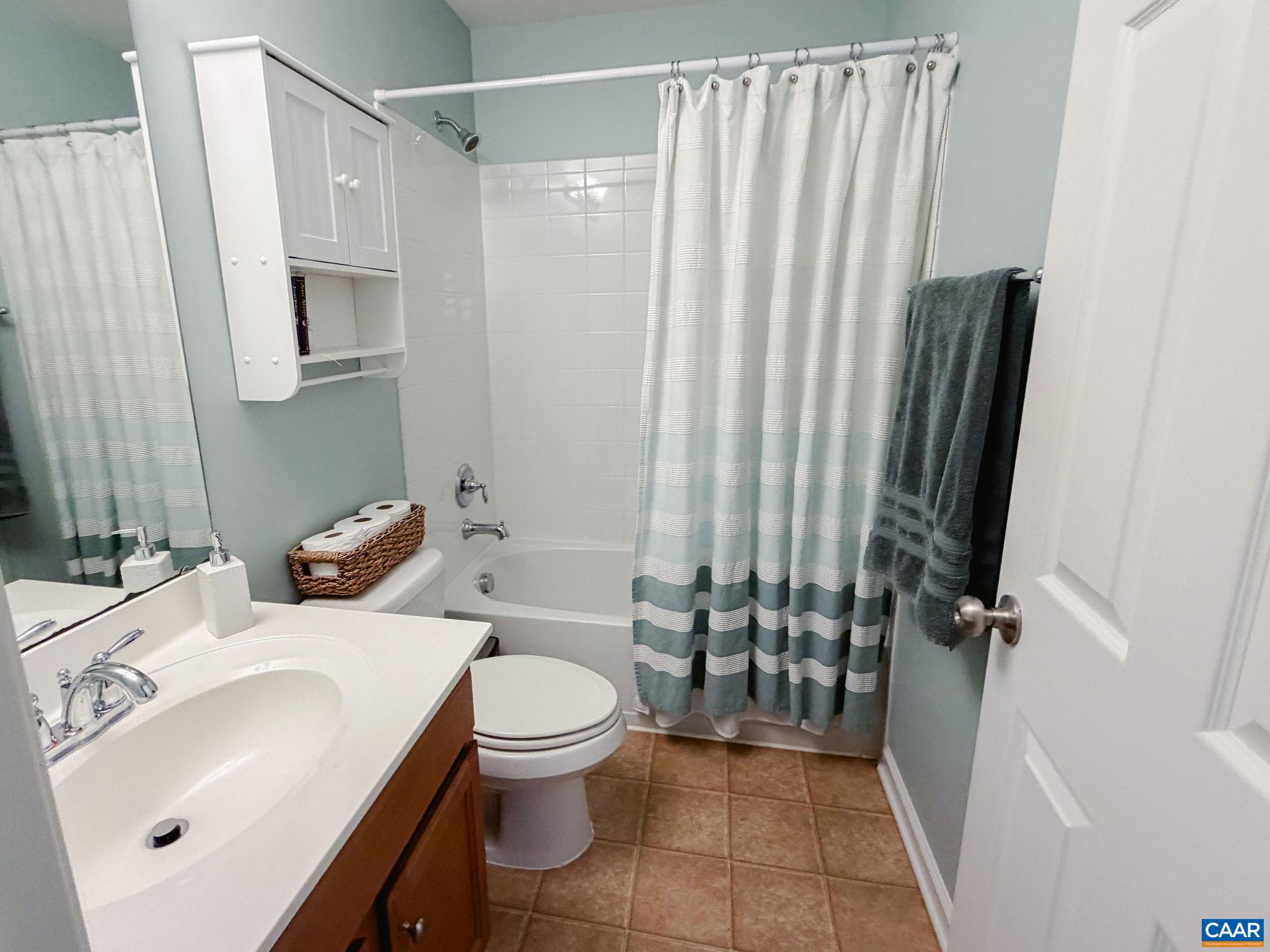 566 JUSTIN DR, PALMYRA, Virginia 22963, 4 Bedrooms Bedrooms, ,2 BathroomsBathrooms,Residential,566 JUSTIN DR,674525 MLS # 674525