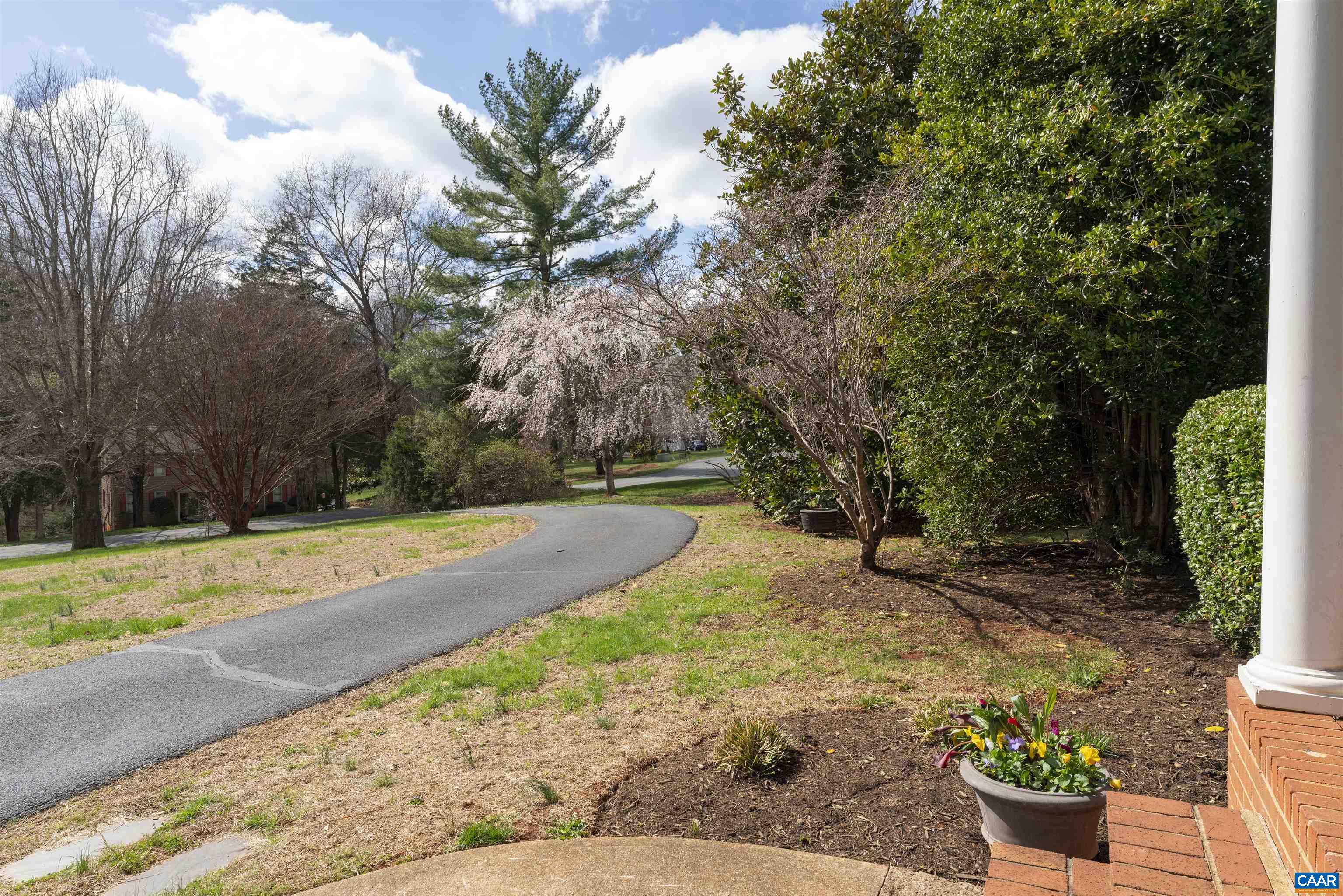 2750 LEEDS LN, CHARLOTTESVILLE, Virginia 22903, 5 Bedrooms Bedrooms, ,4 BathroomsBathrooms,Residential,2750 LEEDS LN,674530 MLS # 674530