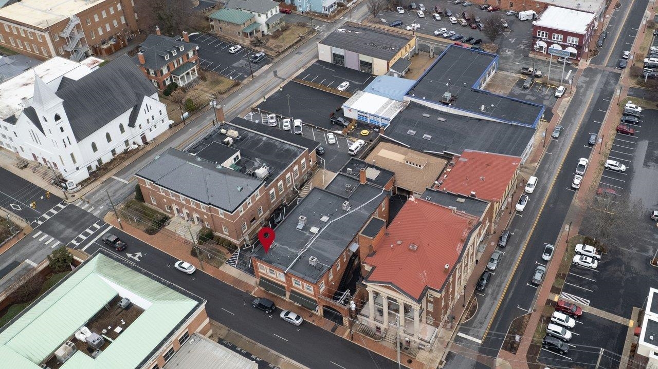 117 W FREDERICK ST, STAUNTON, Virginia 24401, 1 Bedroom Bedrooms, ,1 BathroomBathrooms,Residential,Historic Downtown Condo,117 W FREDERICK ST,674558 MLS # 674558