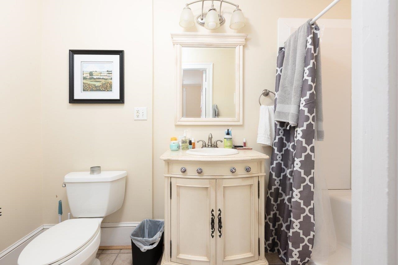 117 W FREDERICK ST, STAUNTON, Virginia 24401, 1 Bedroom Bedrooms, ,1 BathroomBathrooms,Residential,Historic Downtown Condo,117 W FREDERICK ST,674558 MLS # 674558