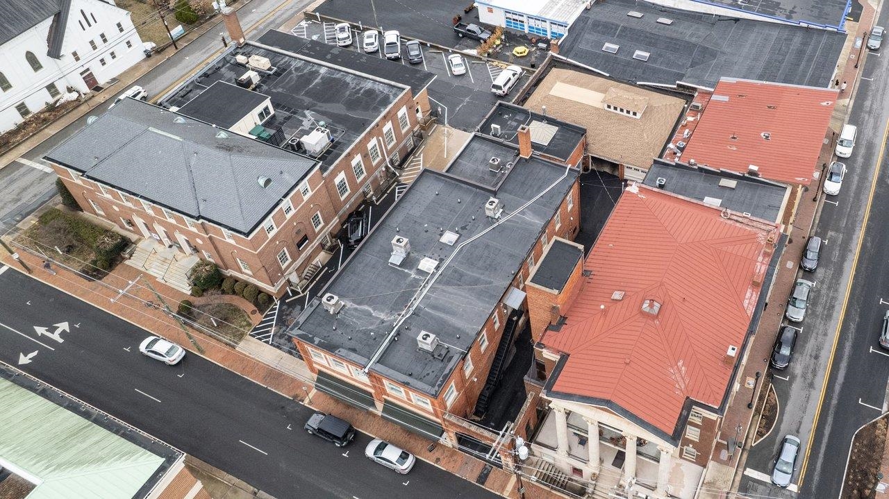 117 W FREDERICK ST, STAUNTON, Virginia 24401, 1 Bedroom Bedrooms, ,1 BathroomBathrooms,Residential,Historic Downtown Condo,117 W FREDERICK ST,674558 MLS # 674558