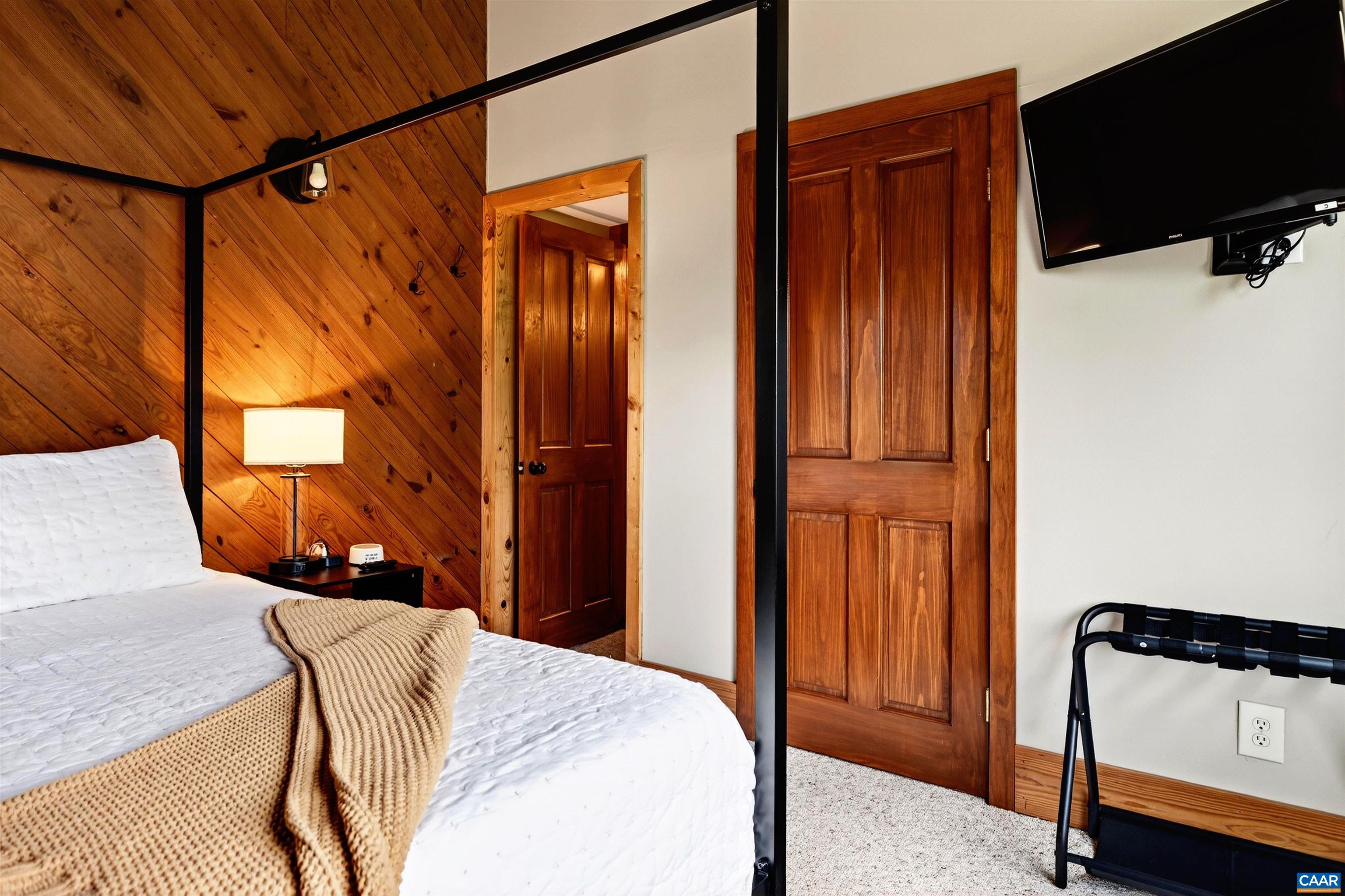 48 MEADOW LN, NELLYSFORD, Virginia 22958, 3 Bedrooms Bedrooms, ,2 BathroomsBathrooms,Residential,48 MEADOW LN,674559 MLS # 674559