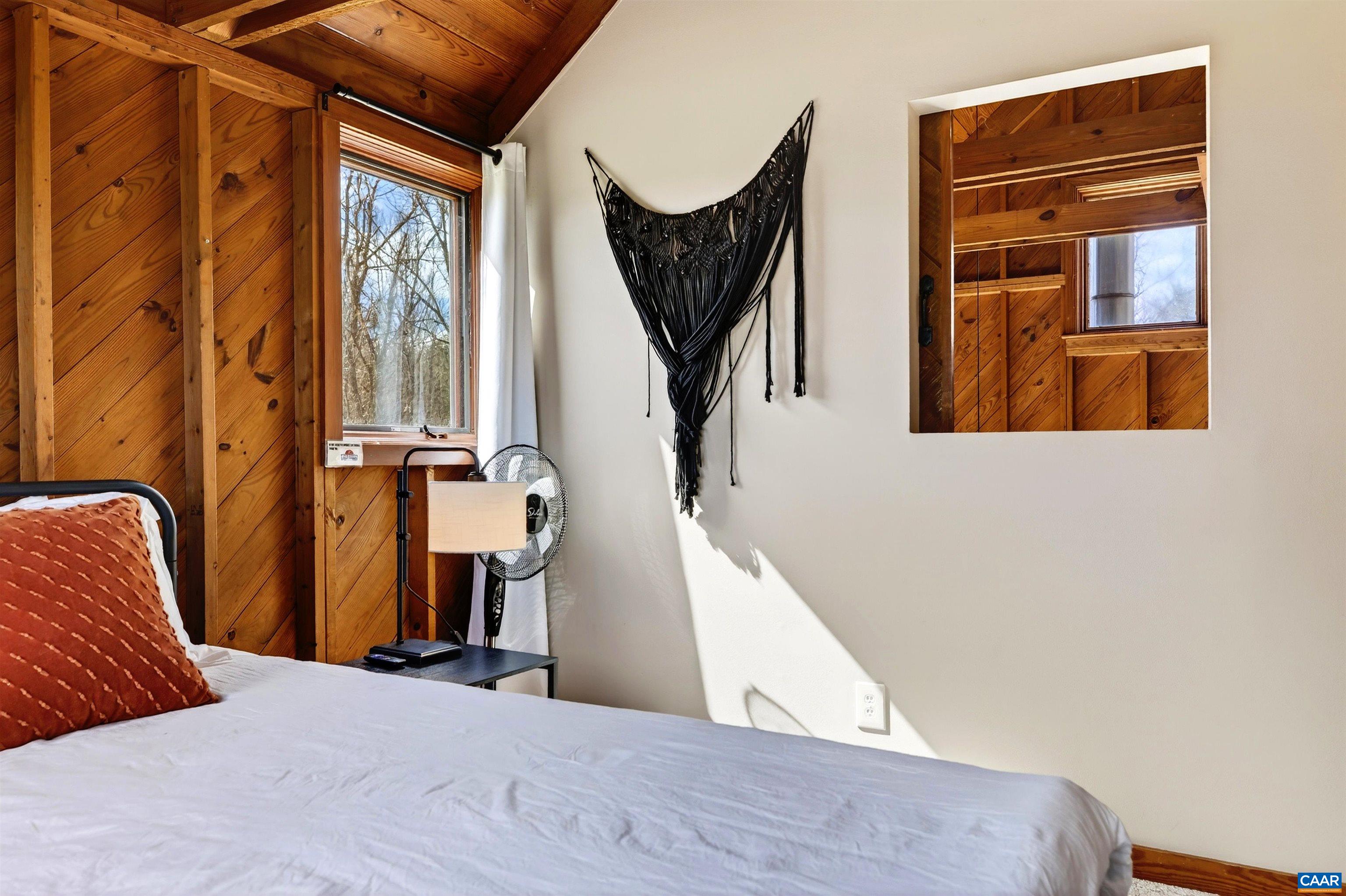 48 MEADOW LN, NELLYSFORD, Virginia 22958, 3 Bedrooms Bedrooms, ,2 BathroomsBathrooms,Residential,48 MEADOW LN,674559 MLS # 674559